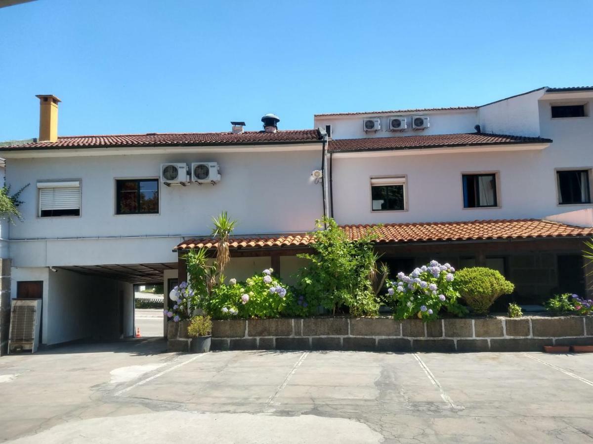 Residencial Montanhes Hotel Vila Real Exterior photo